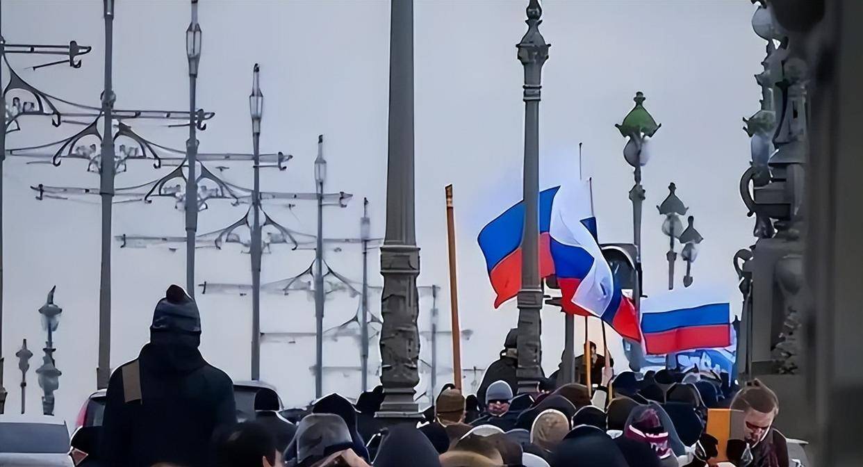 中国3万亿外汇要被美国冻结？日本媒体分析，中国或将成为美方的下一块“肥肉” 